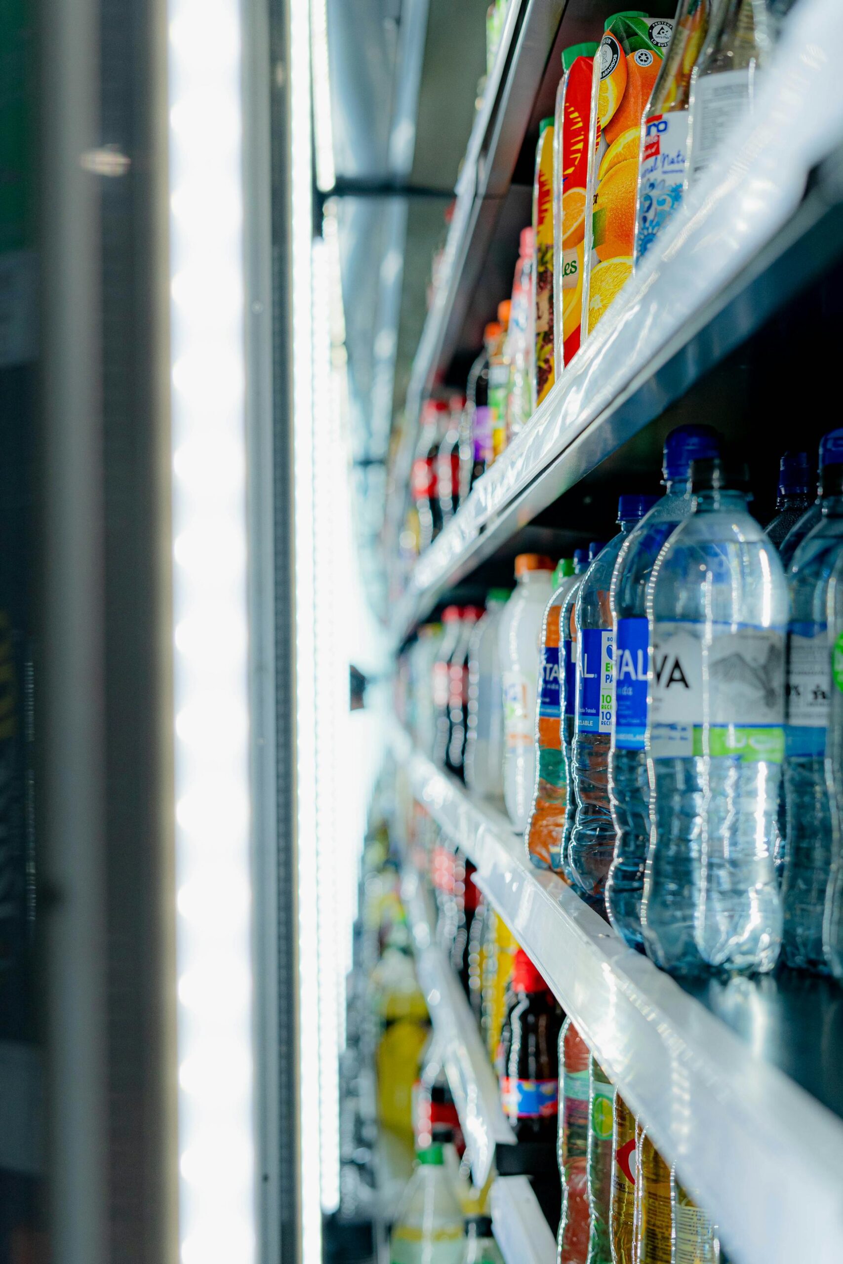 Vending machine by Provend.